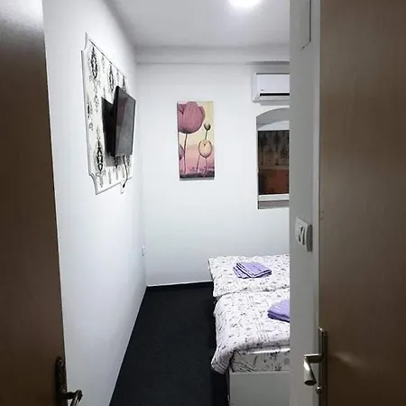 Guest house Sobe Royal 2